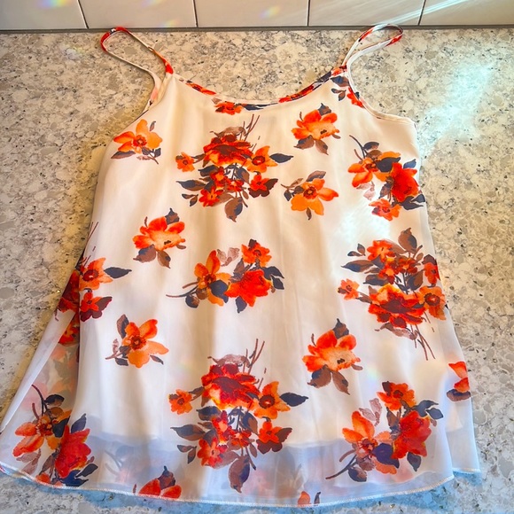 NWOT Ssoulm Floral Flowy Tank • Small - Picture 2 of 2